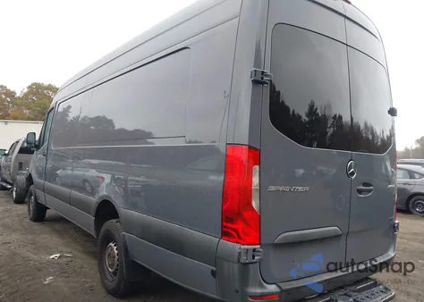 2019 Mercedes-Benz Sprinter 2500 High Roof V6 z USA, uszkodzony, nr VIN WD4FF1CD3KT011868